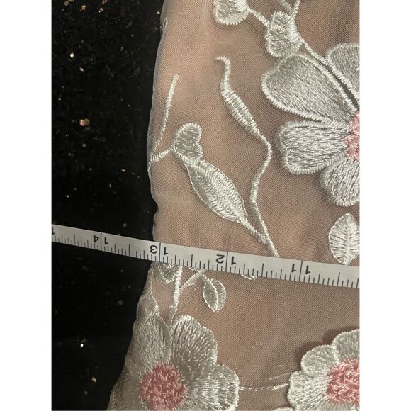 Elliatt Floral Appliqué Strapless Cocktail Minidress Bridal Wedding Guest size S - Picture 8 of 8